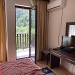 мия 3 свети спас
