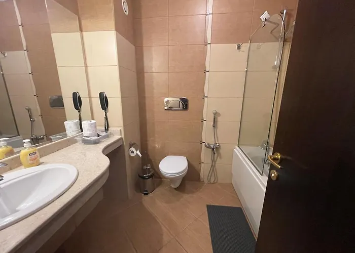 мия 3 свети спас *