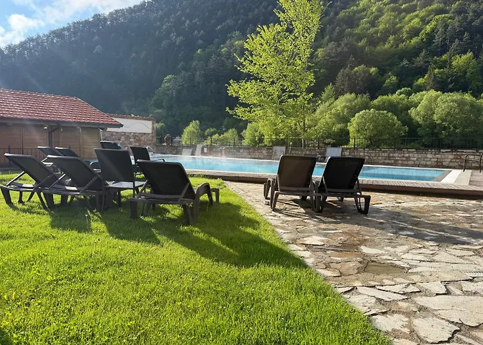 мия 3 свети спас